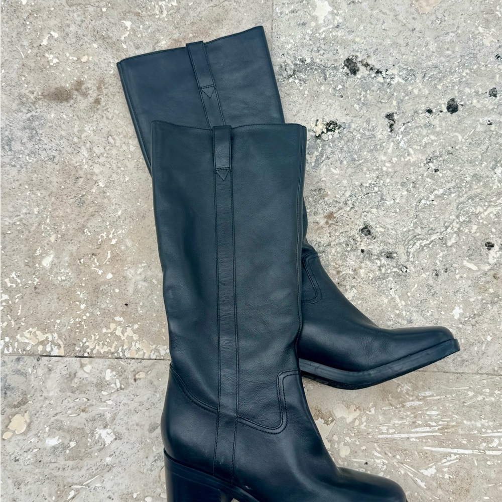 Elegant Black Leather Knee-High Boots